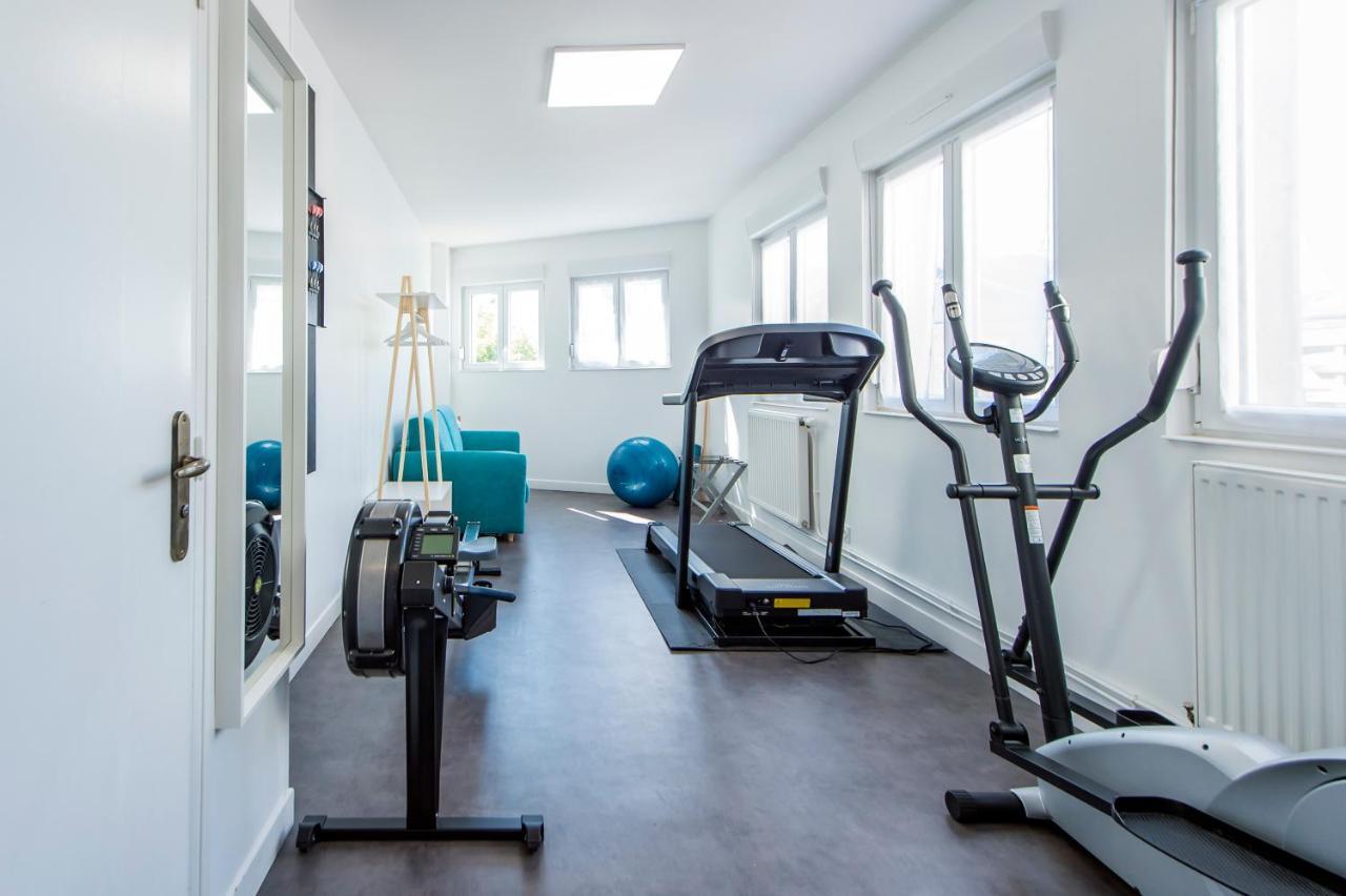 Suites Mana - Le Manaloft, Chic Et Moderne Avec Salle Privee De Fitness En Plein Centre-Ville De Rethel Kültér fotó