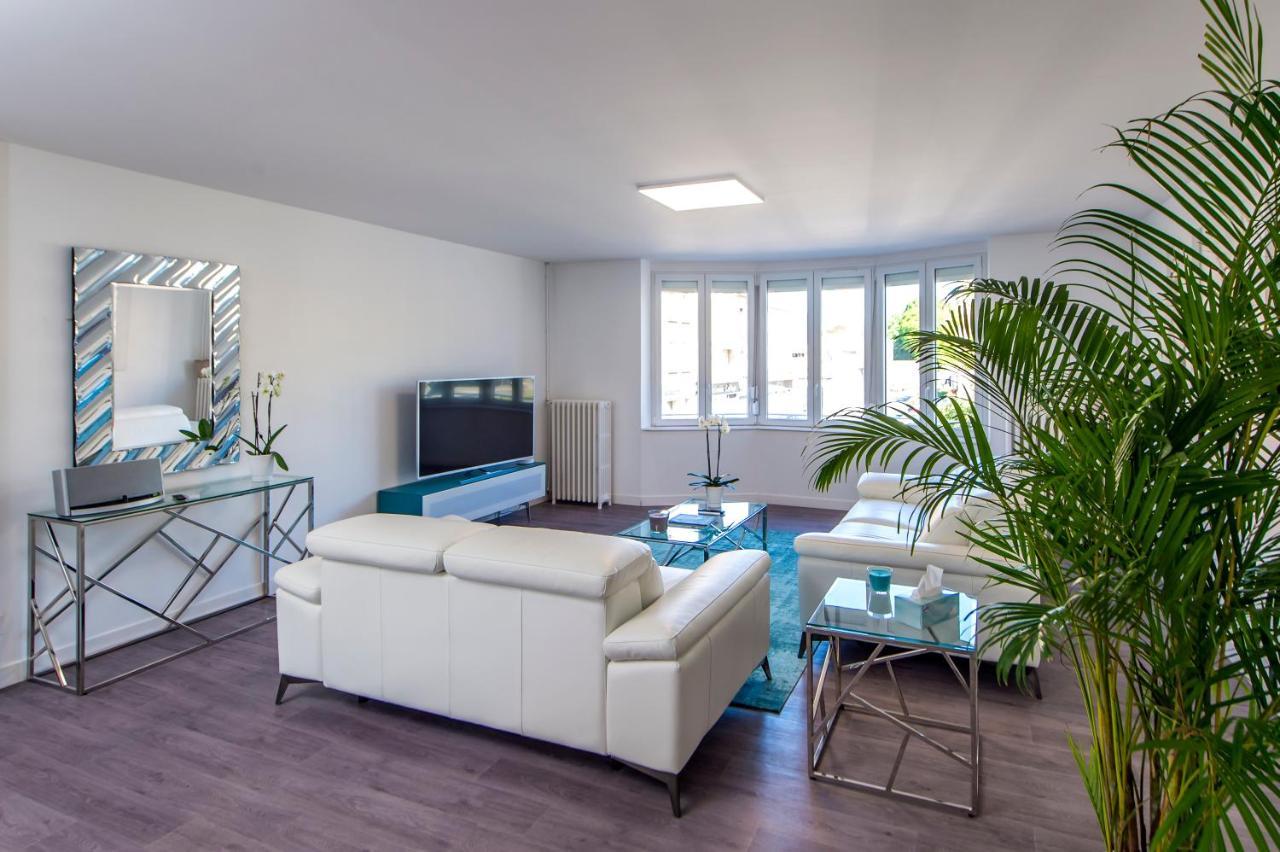 Suites Mana - Le Manaloft, Chic Et Moderne Avec Salle Privee De Fitness En Plein Centre-Ville De Rethel Kültér fotó