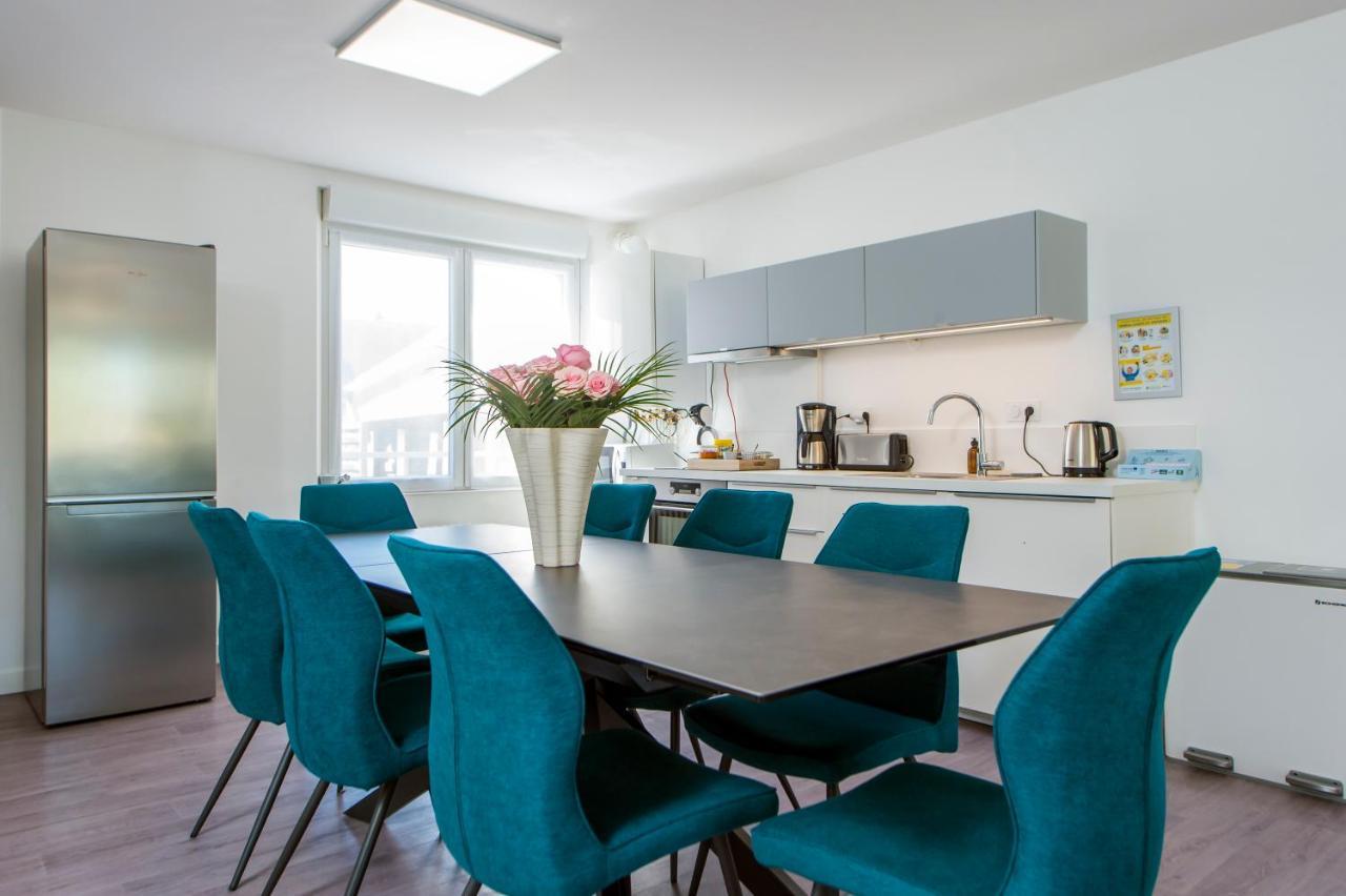 Suites Mana - Le Manaloft, Chic Et Moderne Avec Salle Privee De Fitness En Plein Centre-Ville De Rethel Kültér fotó